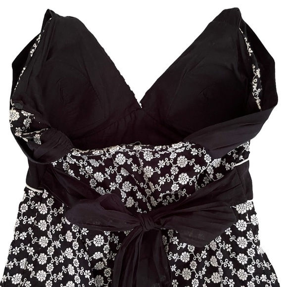 R&M Richards Floral Embroidered A-Line Midi Dress - Picture 14 of 17